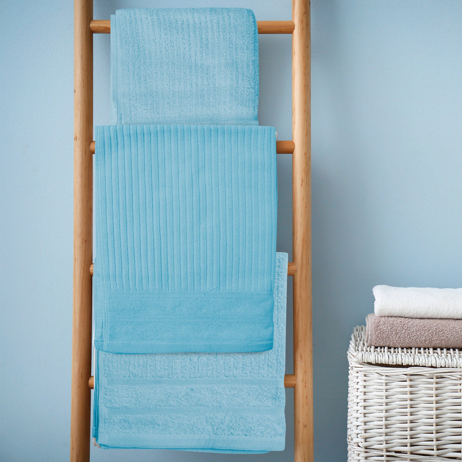 Royal Comfort Eden Egyptian Cotton 600 GSM 8 Piece Towel Pack Aqua-1951134892150624258