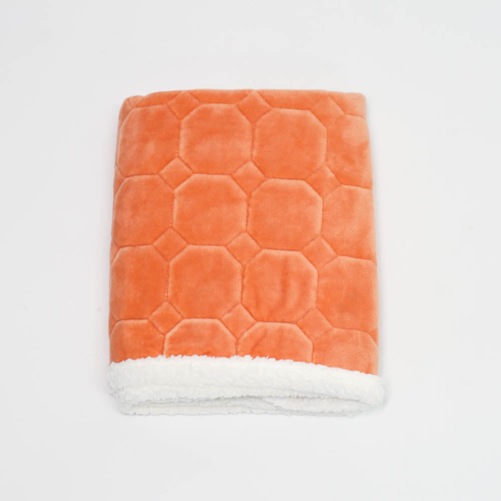 Downland Warm Soft Mat Orange 60120Cm-1973194167395946496