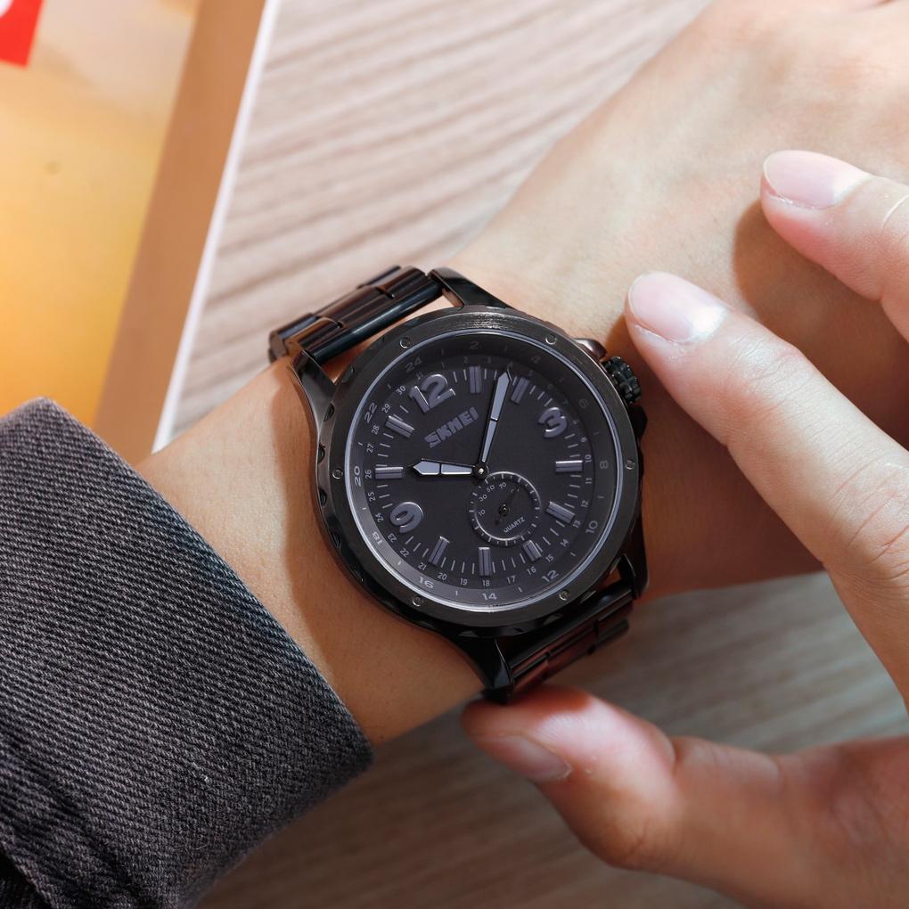 Stylish Waterproof Men Quartz Watch With Steel Band - Black-1915196917776781315