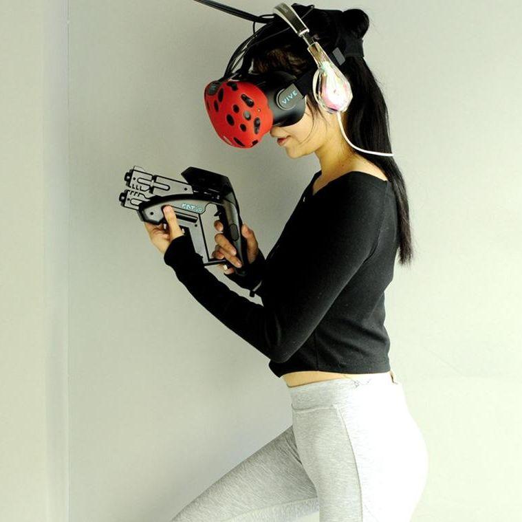 Vive Headset Gun Controller For Immersive Shooting Experience-1915197110454718467