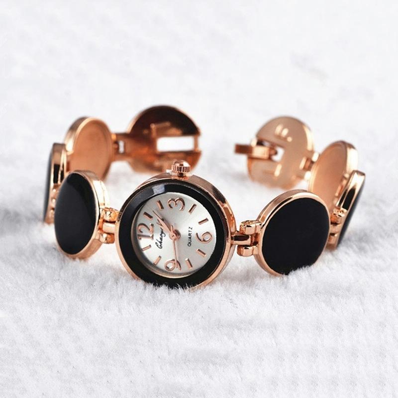 Black Round Dial Bracelet Quartz Wristwatch For Women-1962691923294687237