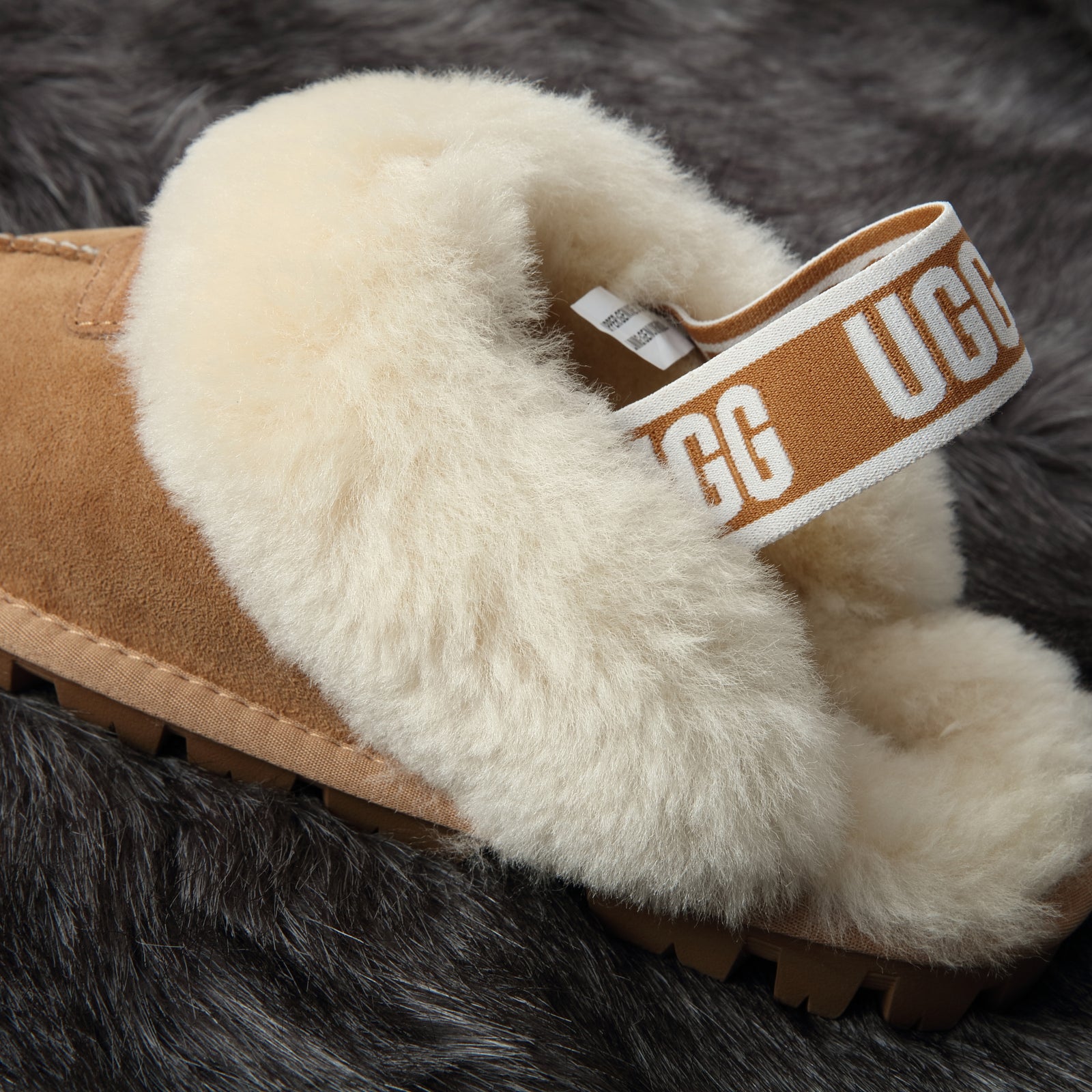 DKUGG ANSLEY SLIPPER - Size M 37/38 - Chestnut