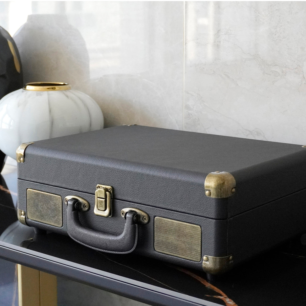 Bluetooth Suitcase Turntable with Speaker