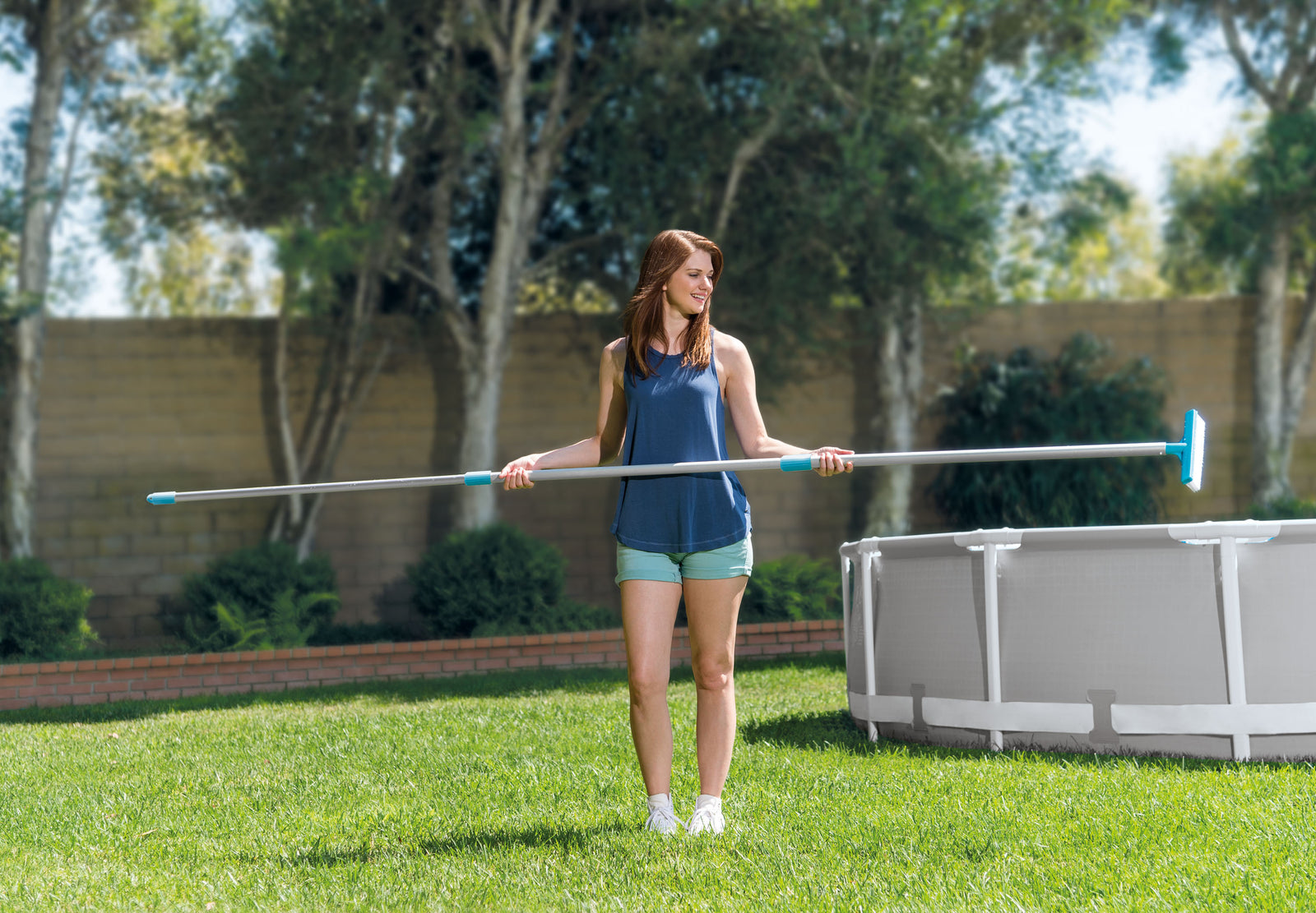 Intex Pool Cleaning Wall Brush 25cm - 29052