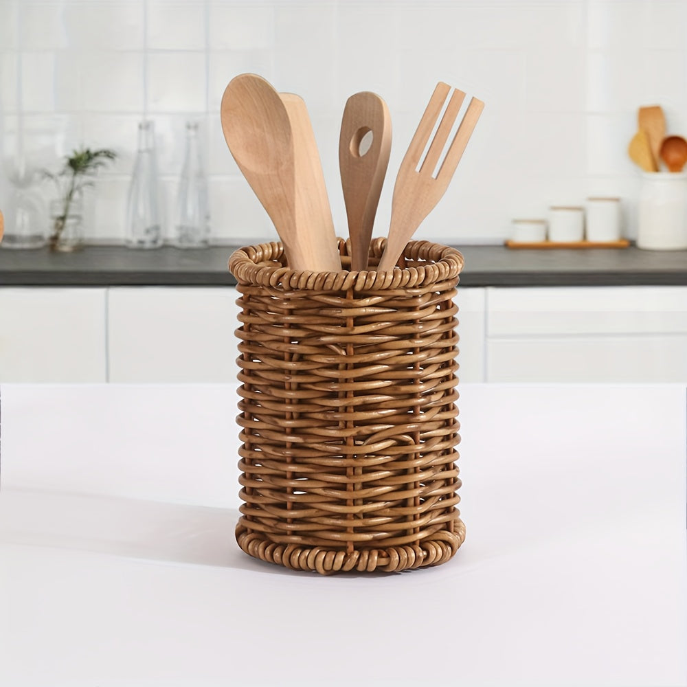 **Japanese Tableware Storage and Drying Basket: Slip-Resistant and Mold-Proof Bottom, Dual Use for Dining and Kitchen, a Simple and Tidy New Storage Choice**