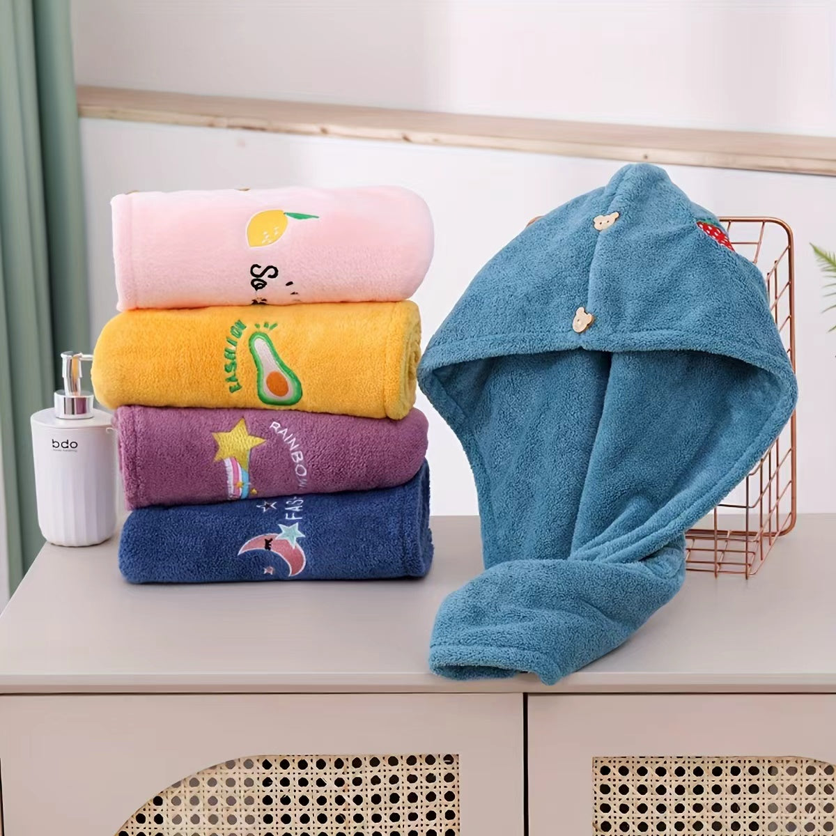 Ladies' Soft Quick-Dry Shower Cap Towel - Delicate Embroidery, Essential for a Refreshing Bath(light blue)