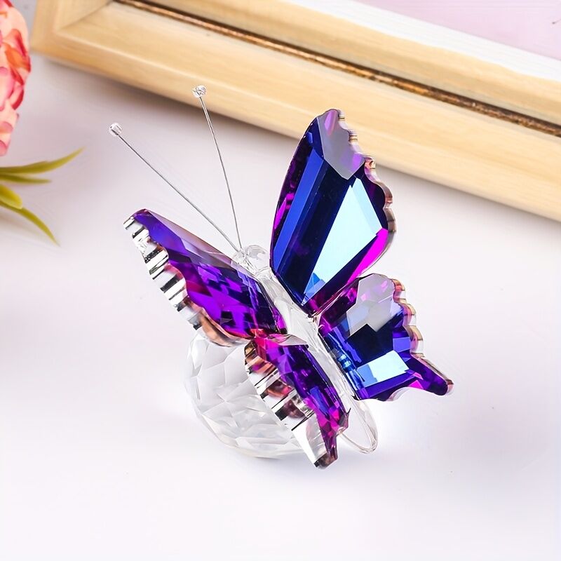 purple fantasy**"Crystal Wing Radiance" | 5.5cm Gradient Crystal Butterfly Sculpture — Poetry Captured in a Moment, an Eternal Gift Illuminating Space and Heart**
