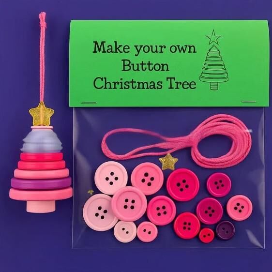 Christmas gift Christmas Button Ornament - Festive Santa Design Craft Kit- Set of 5 pieces(Santa Claus、Snowman、angel、Red Christmas tree and green Christmas tree)