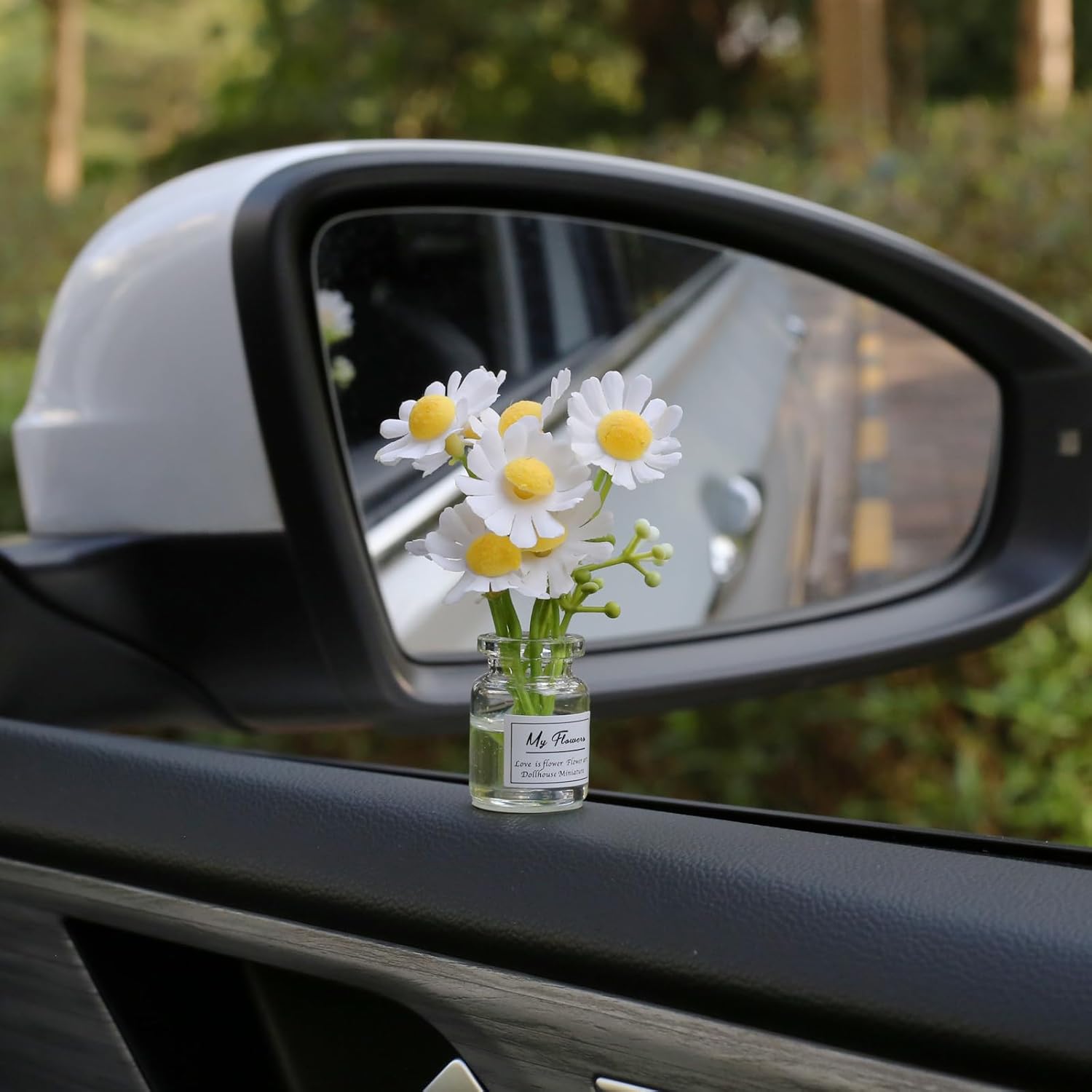 Daisy Car Dashboard Decorations: Cute Aesthetic Interior Accessories for Australian Women’s Cars