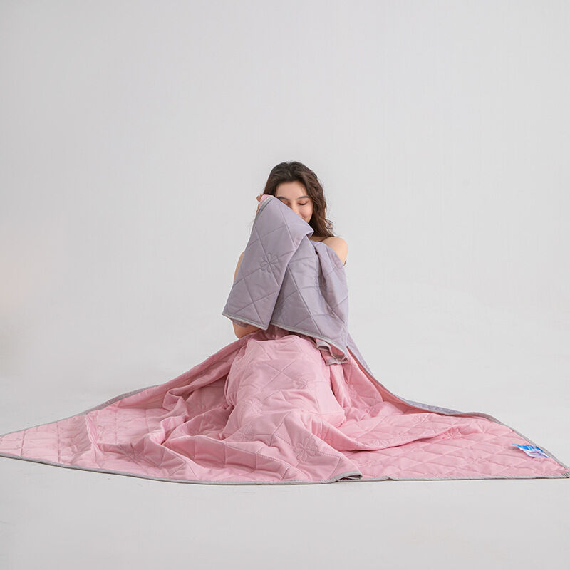 Christmas gifts for loved ones
Aussie Summer Cooling Quilt – 4 Sizes, Breathable, Lightweight & Skin-Friendly for Refreshing Sleep All Season(100cm*150cm)