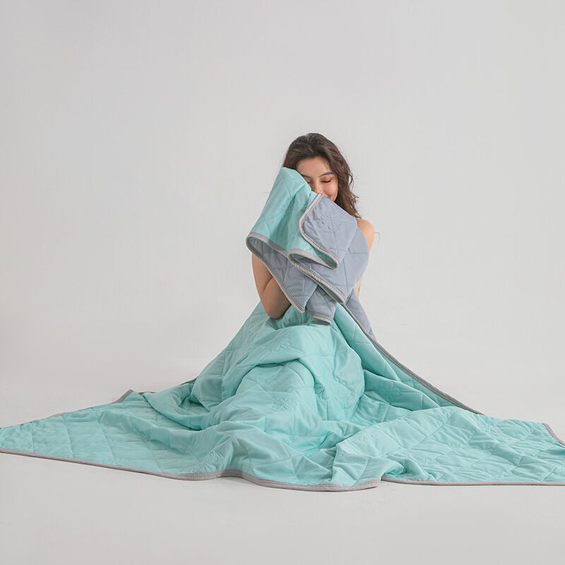 Christmas gifts for loved ones
Aussie Summer Cooling Quilt – 4 Sizes, Breathable, Lightweight & Skin-Friendly for Refreshing Sleep All Season(180cm*200cm)