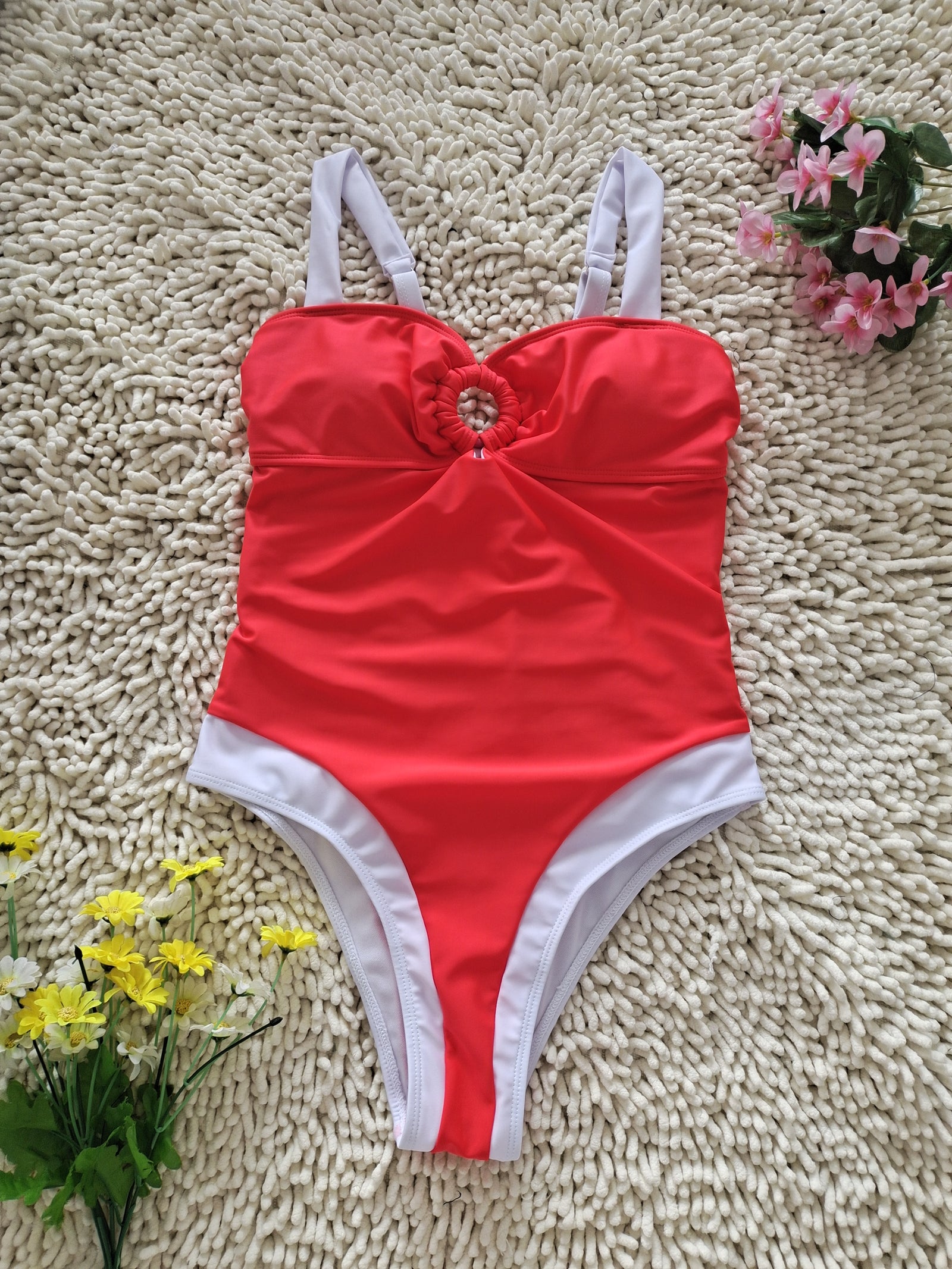 2026 New Exclusive Swimwear Women's Sexy Hollow Out One-piece Swimsuit Simple Premium Size S