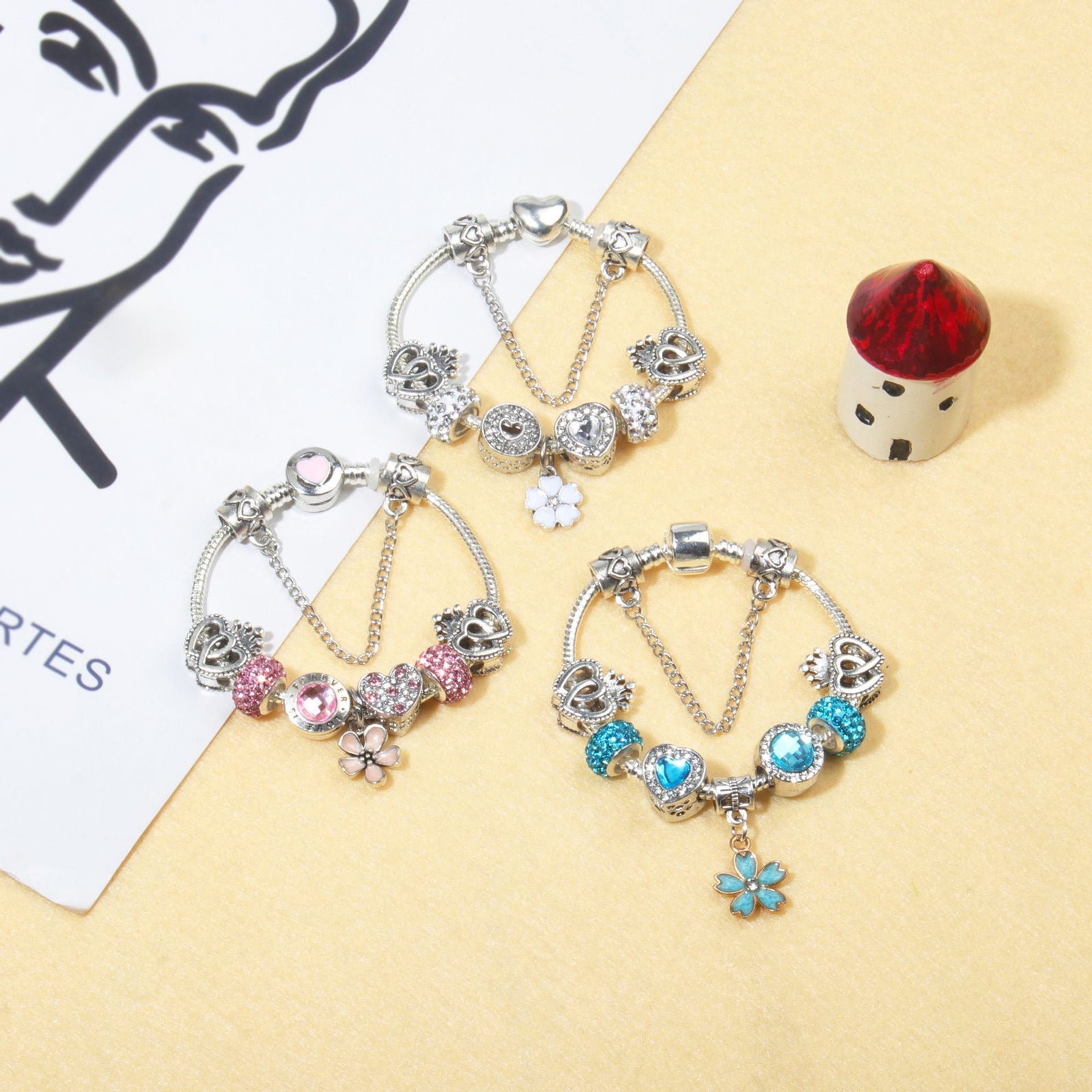 Rhinestone Heart & Crown Bead Bracelet,Fashion Sweet Jewelry for Women(blue-16cm)