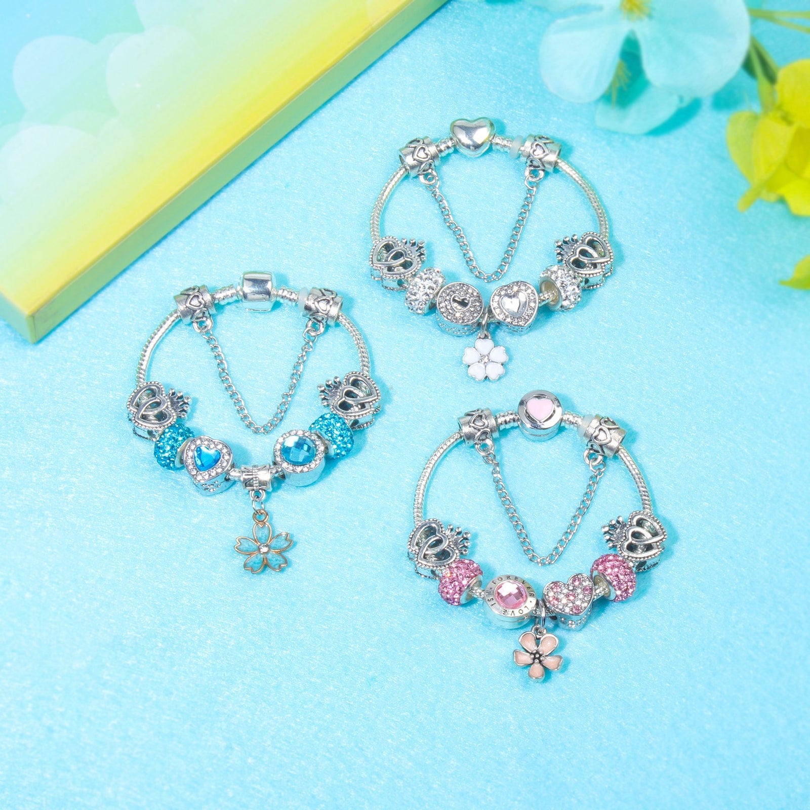 Rhinestone Heart & Crown Bead Bracelet,Fashion Sweet Jewelry for Women(blue-21cm)