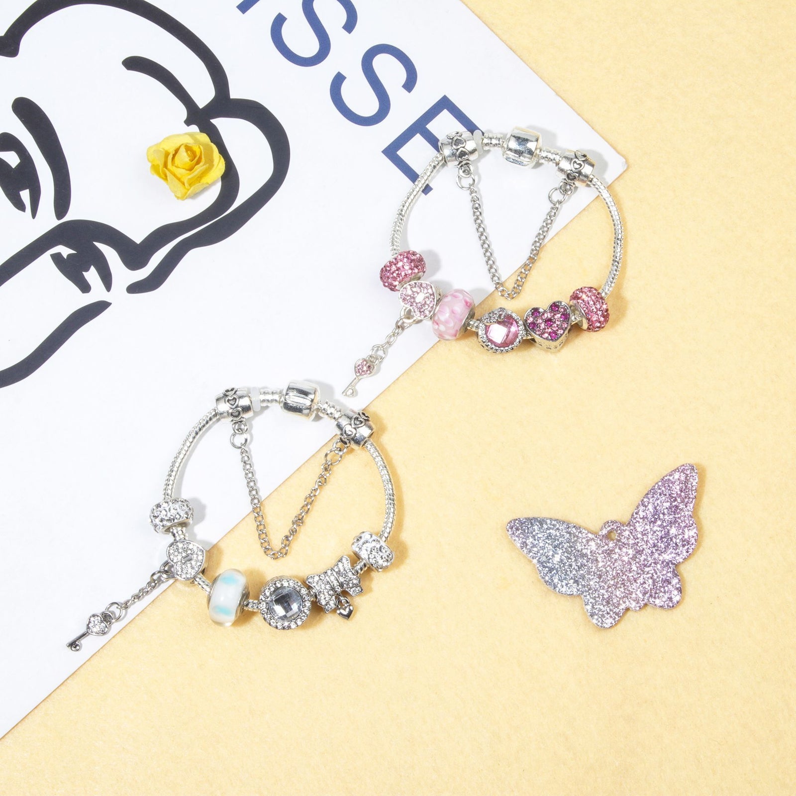 Classic Rhinestone-Inlaid Glass Bead Dreamcatcher Bracelet(pink-17cm)