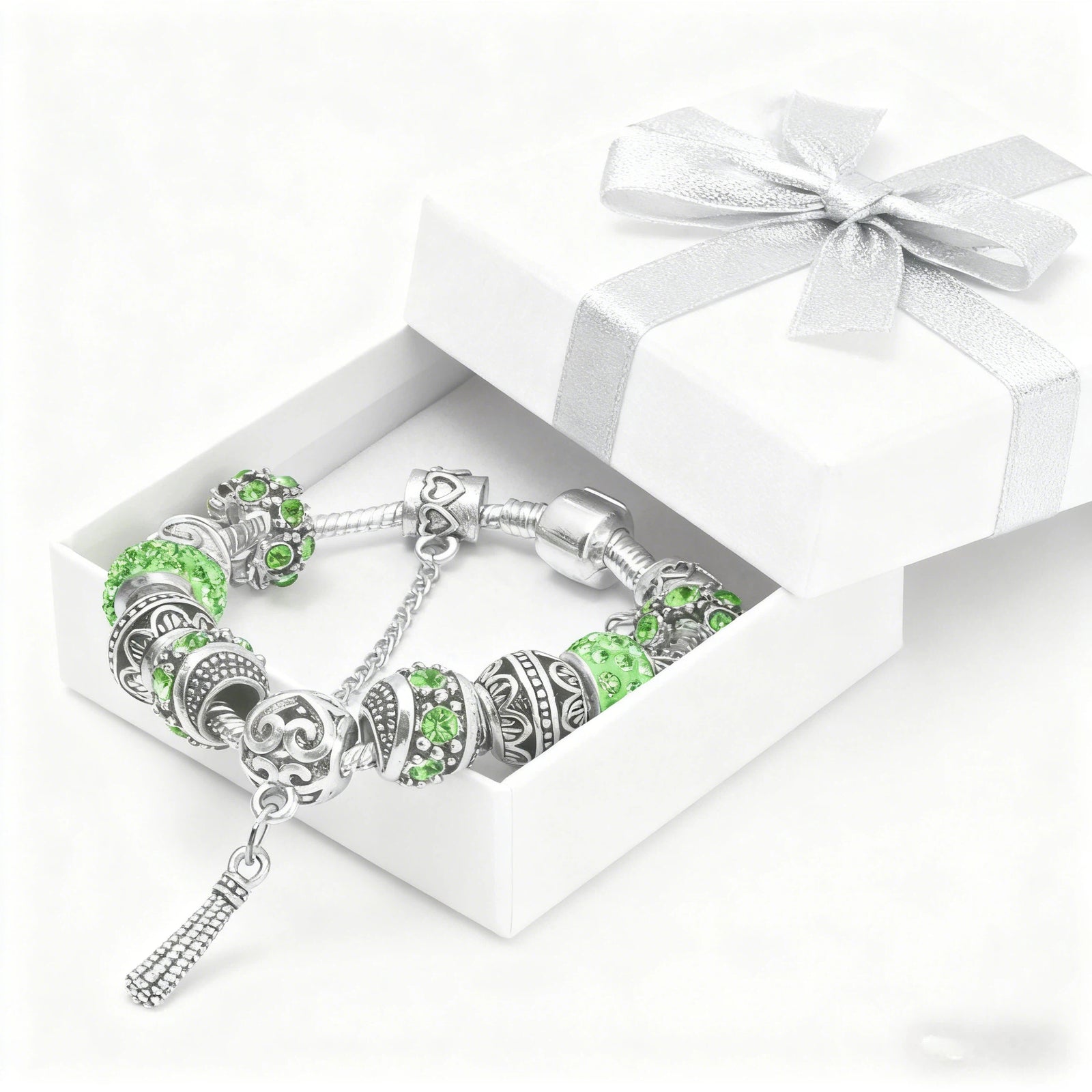 Women’s Vintage Silver-Plated Charm Bracelet - Crystal-Embedded Hollow Carved Multi-Bead Fashion Jewelry(green-18cm)