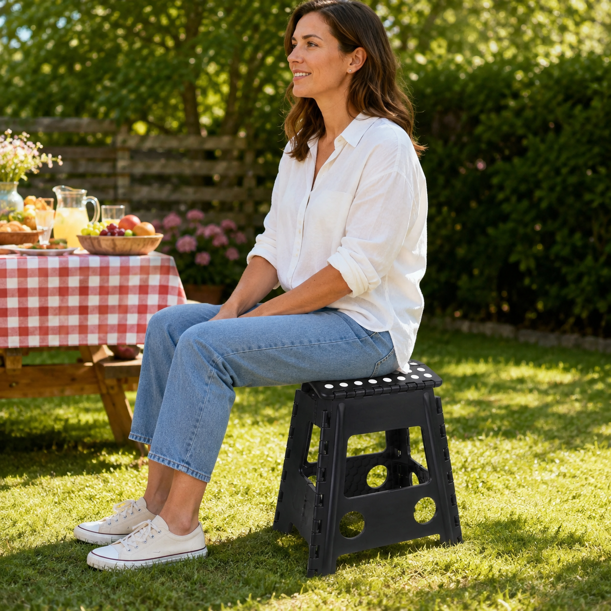 Portable Black Folding Stool with Carry Handle, Non-Slip Seat and TPR Feet, for Camping and Home(39x29x22cm)