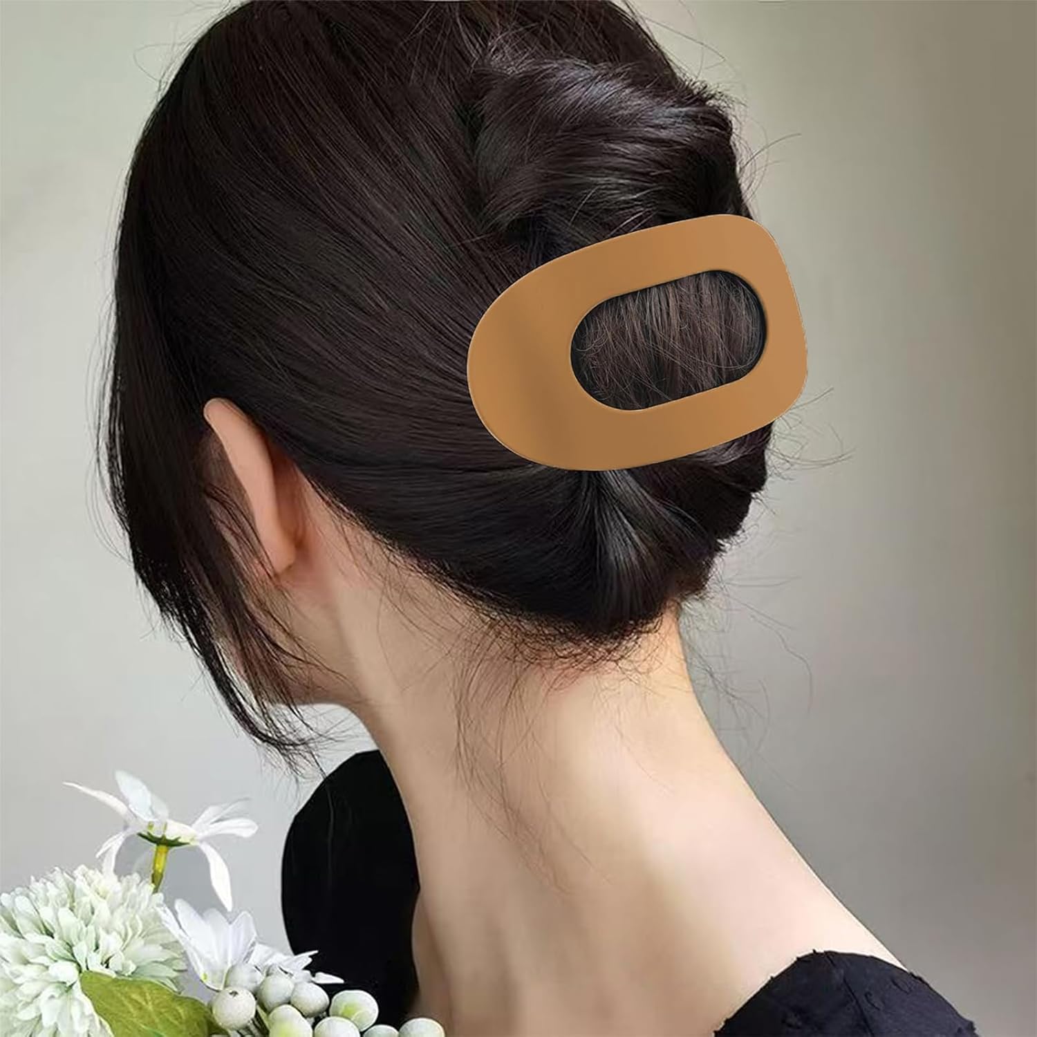 Set of 4 brown, matte, flat hair clips, flat clip for women, round lying hair clip for thick and thin hair, comfortable, curved flat clips