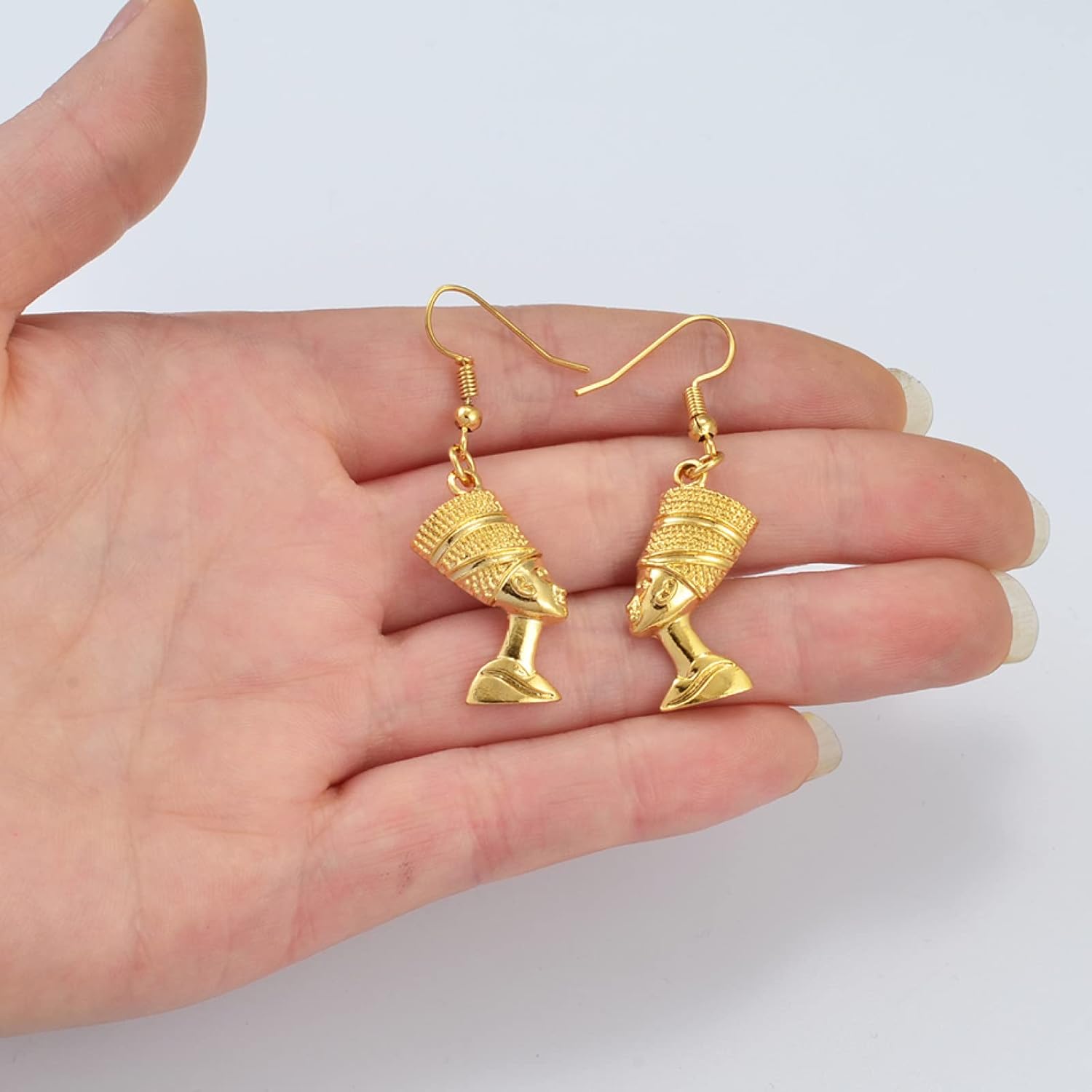 Egyptian Queen Ear Hoop Earrings - Ethnic Women Nefertiti Larger Earrings Vintage Pattern Unique Country Flag Hip Hop Piercing Drop for Ladies, Gold