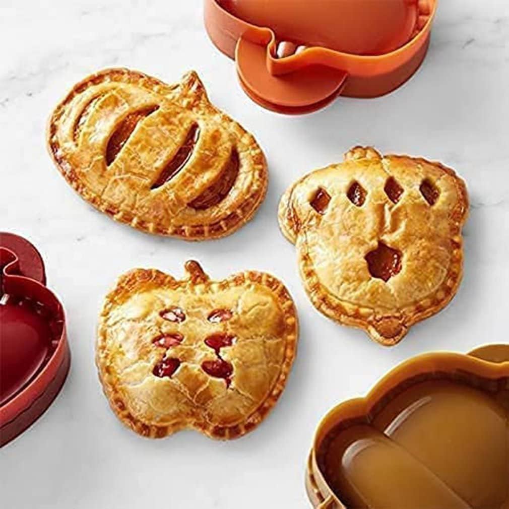 Fall Hand Pie Molds Apple, Acorn & Pumpkin, Fall Hand Pie Molds Set of 3, Mini Pie Mould Dough Press Mold Tool, Perfect Kitchen Tools Accessories for Hand Pies, Pierogi, Ravioli, Calzone & Empanada
