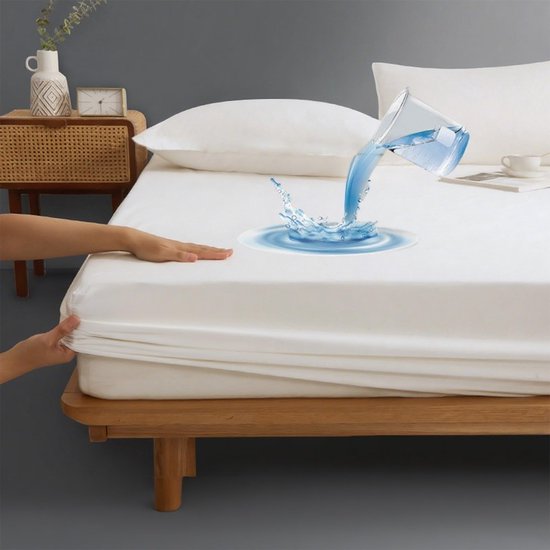 Mattress Protector - Mattress Cover - Elastic Band - Washable - Elastic Mattress Protector - for Small Double Beds (White - 200x200cm)