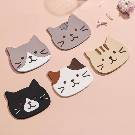 Coasters – Set of 5 – Cute cat design – Made of silicone – Compact, non-slip and heat resistant – Suitable for coffee tables, home use and cafes, also great as a gift for a housewarming or wedding.