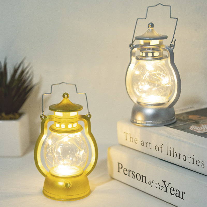 Battery operated candles - LED candles - candles - Hangable - Retro decorations - Christmas candles - LED candles with moving flame - Rituals products - candle holder - rechargeable candles - battery operated moving candles - Gold