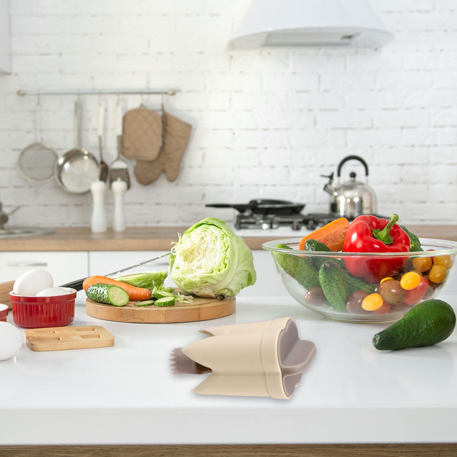 Bell Pepper Pitter - Jalapeño Pepper Drill - Chili Pepper Core Remover - Universal Vegetable Cutter - Kitchen Utensils - Bell Pepper Drill - Seed Remover - Handy Kitchen Aid - Fruit and Vegetable Tool - Kitchen Accessories - White - 2 Pieces