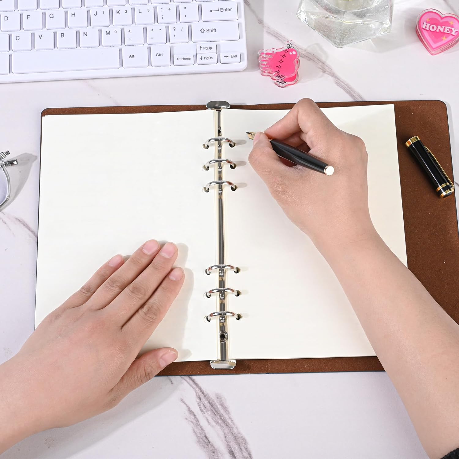 Notebook Refill A5 - Ring Binder Paper 6 Holes - Agenda Refill - Bullet Journal Paper - Refillable Notepad - Writing Paper - Planner Inserts - Office Supplies - School Supplies - Blank Sketch Paper -No Lines - White - 5 Pieces