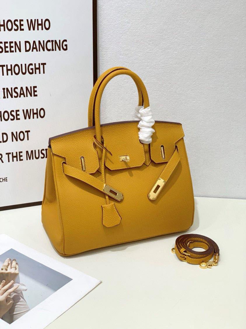 2025 - Euro-american Elegant Lychee Leather Shoulder Bag- Birkin 35-lemon Yellow