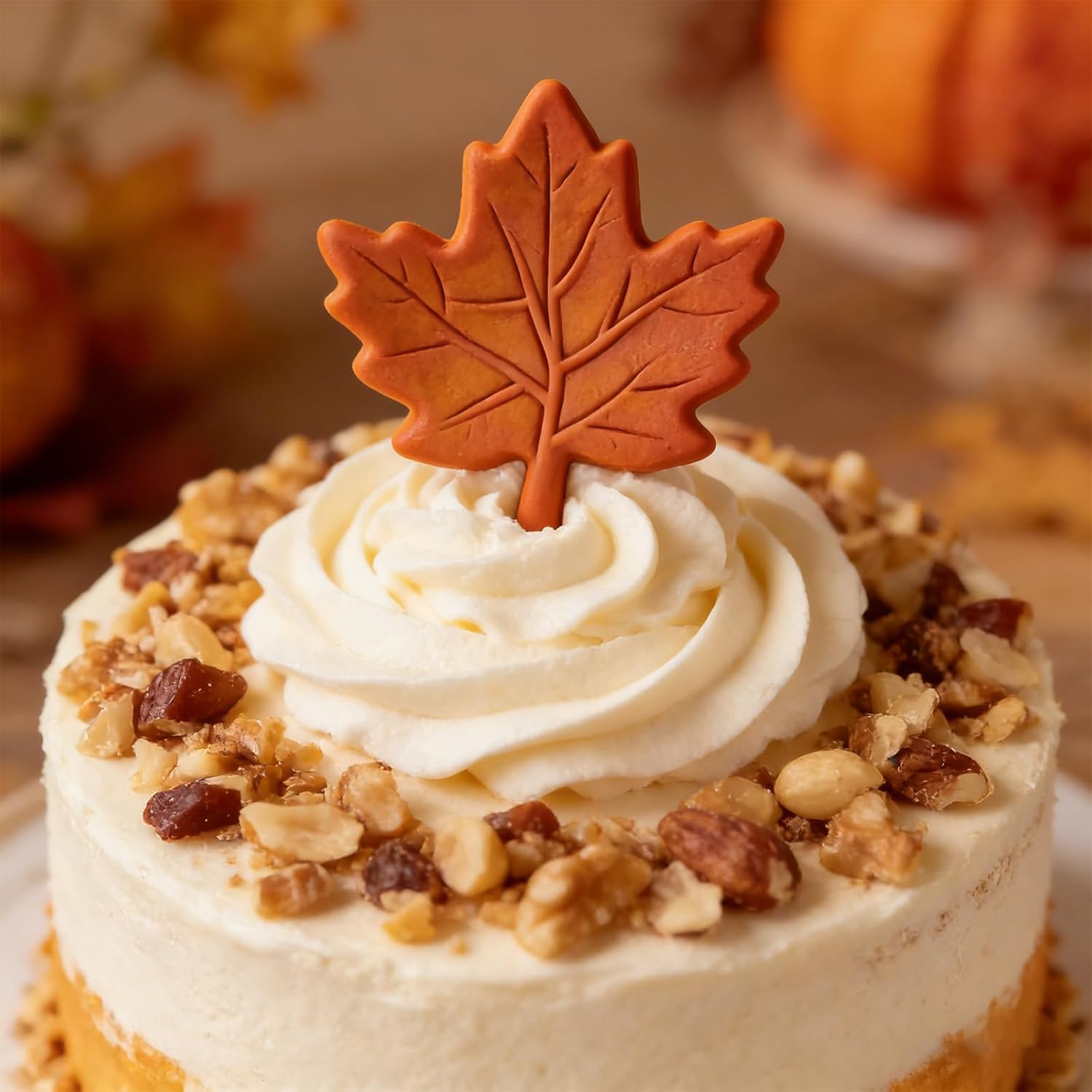 Baking Molds (3-Piece Set) - Silicone Baking Molds - Three Different Shapes - Maple Leaf, Clover, and Snowflake Patterns - Suitable for baking chocolate, candy, and cupcakes, this is a handy tool for creating fun homemade desserts