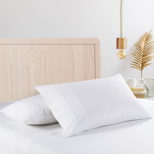 Royal Comfort 350GSM Bamboo Quilt 2000TC Sheet Set And 2 Pack Duck Pillows Set - Queen - White