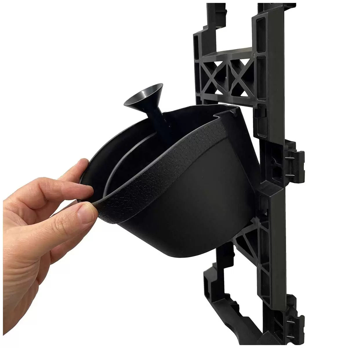 Tri vertical garden with 4 frames and 12 pots