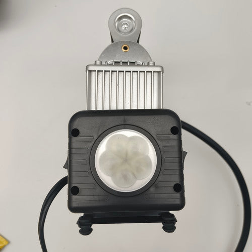 Car Air Compressor 12V 4WD Portable Tyre Inflator Deflator Truck Pump 150PSI