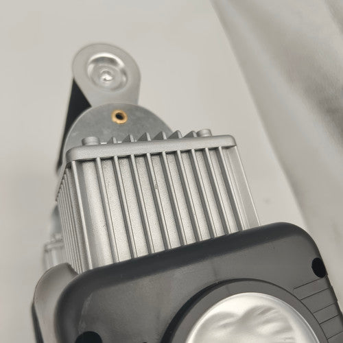 150PSI 12V Car Air Compressor Portable Tyre Deflator Inflator Pump 4WD Car Truck RED CASE