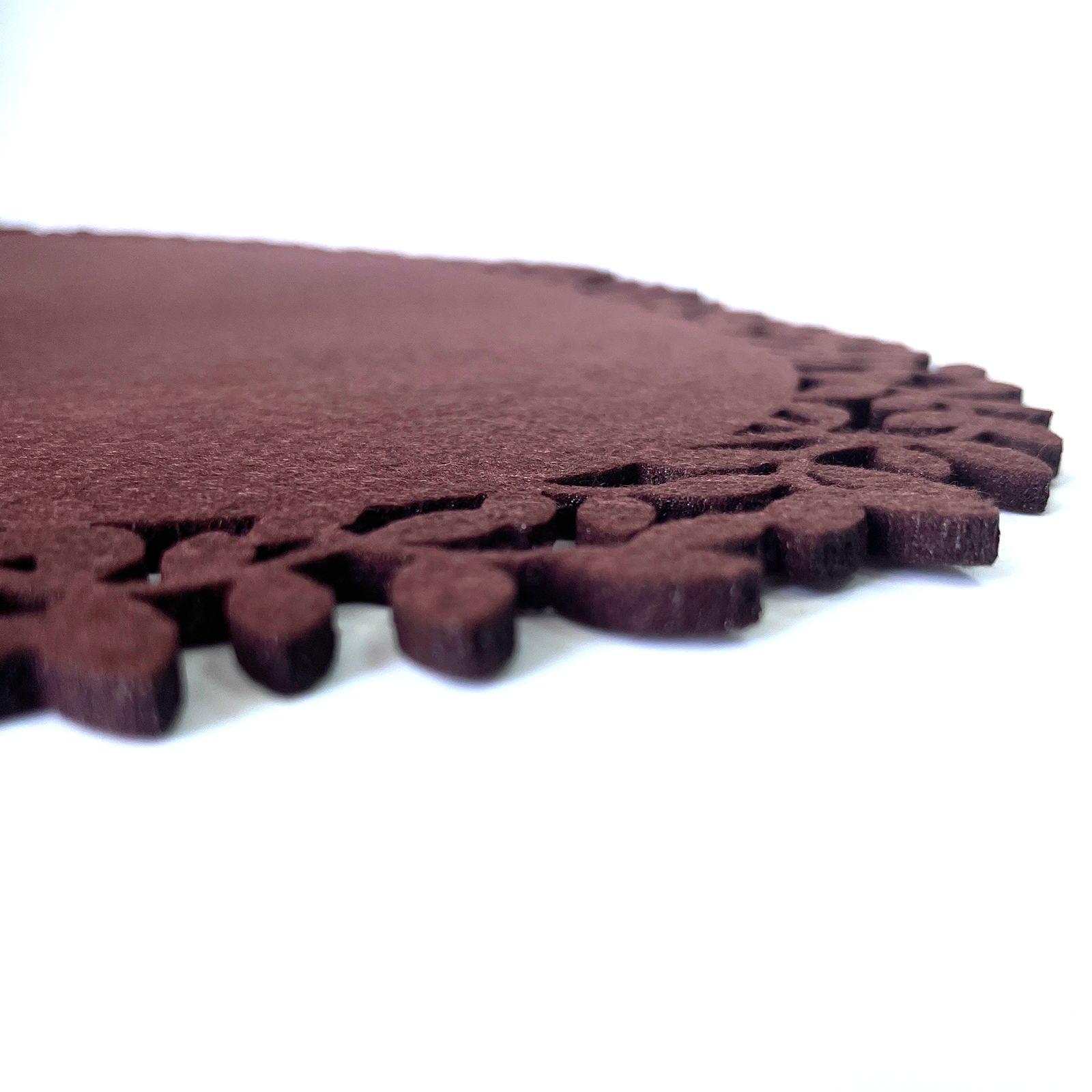 4Pc Leaf Edge Felt Placemats Heat Insulation Coffee Cup Mat Table Decor At First