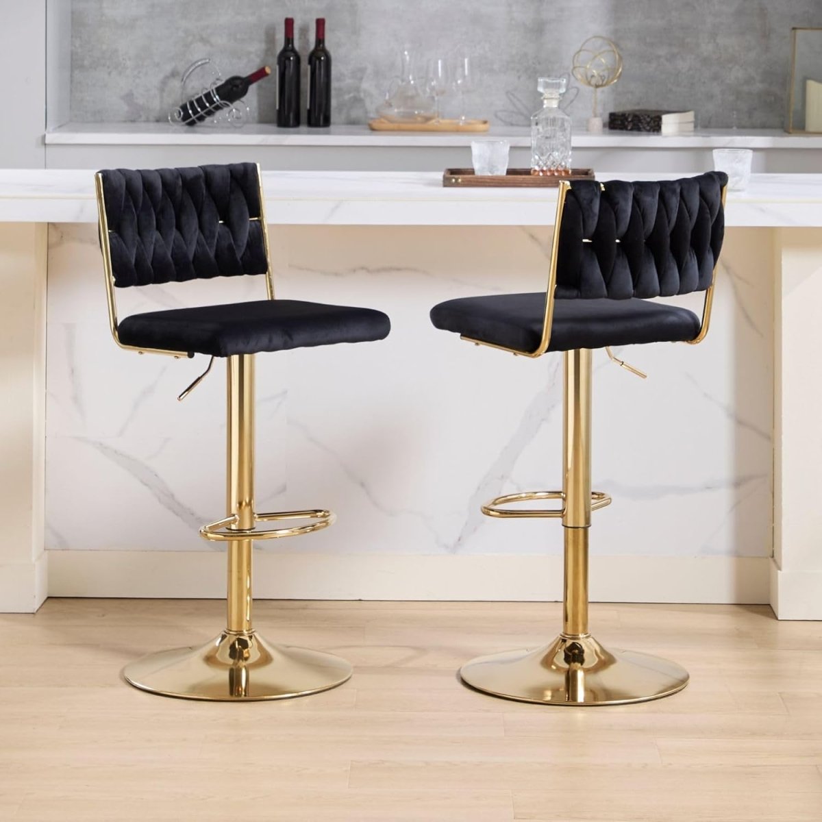 SERENITà 2x Velvet Bar Stools with Braided Back Elegant Kitchen High Chairs, Kitchen Island Stools Adjustable Height Swivel Bar Chairs with Gold Legs for Home-Black