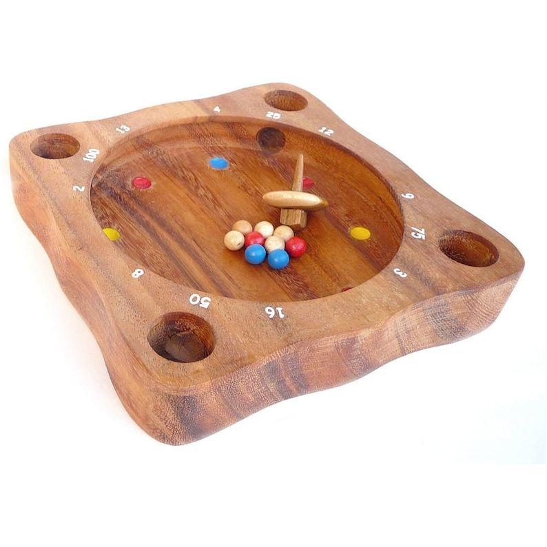 Rollele Roulette ball spinning board game for the whole family.