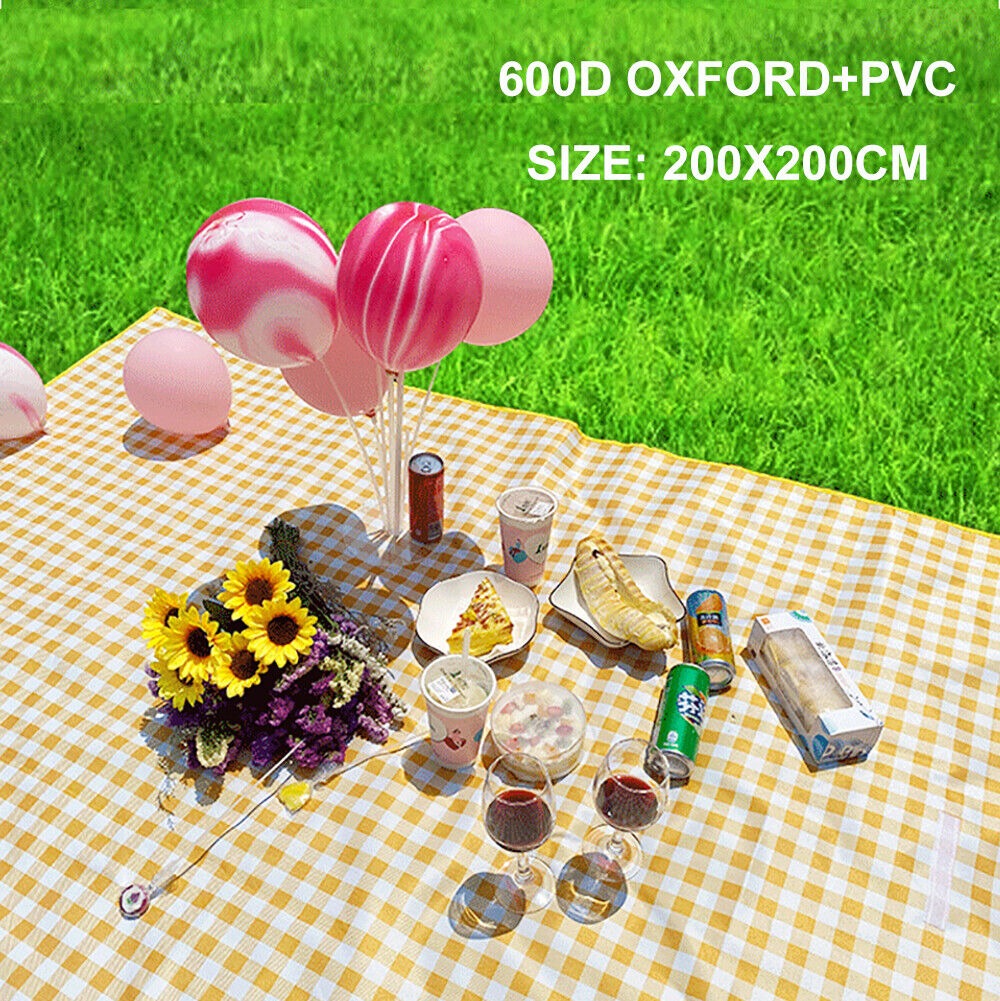 Large Waterproof Thickened Moisture-Proof Outdoor Camping Picnic Mat (Green)