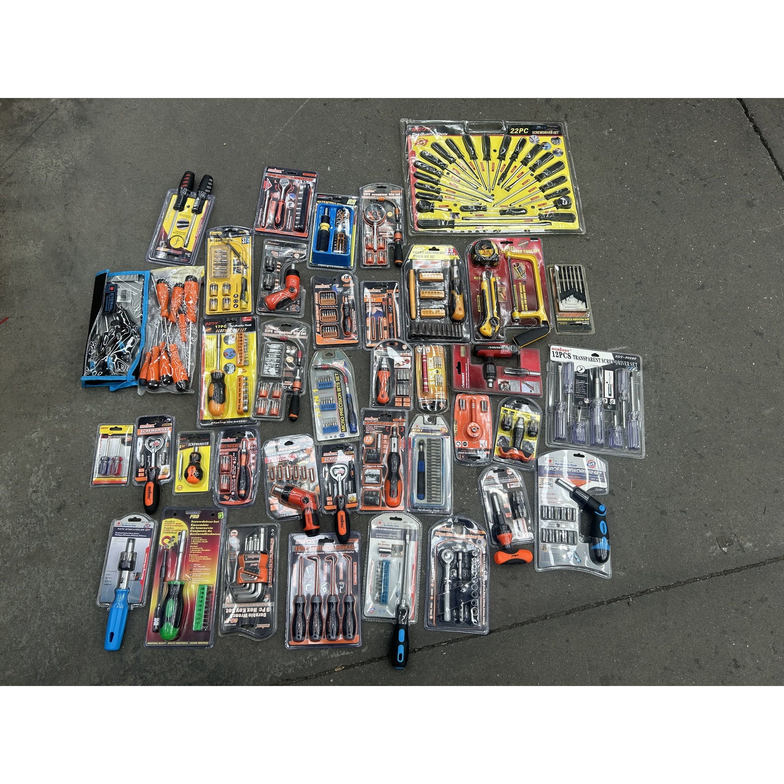 15x Random ScrewDriver Sets