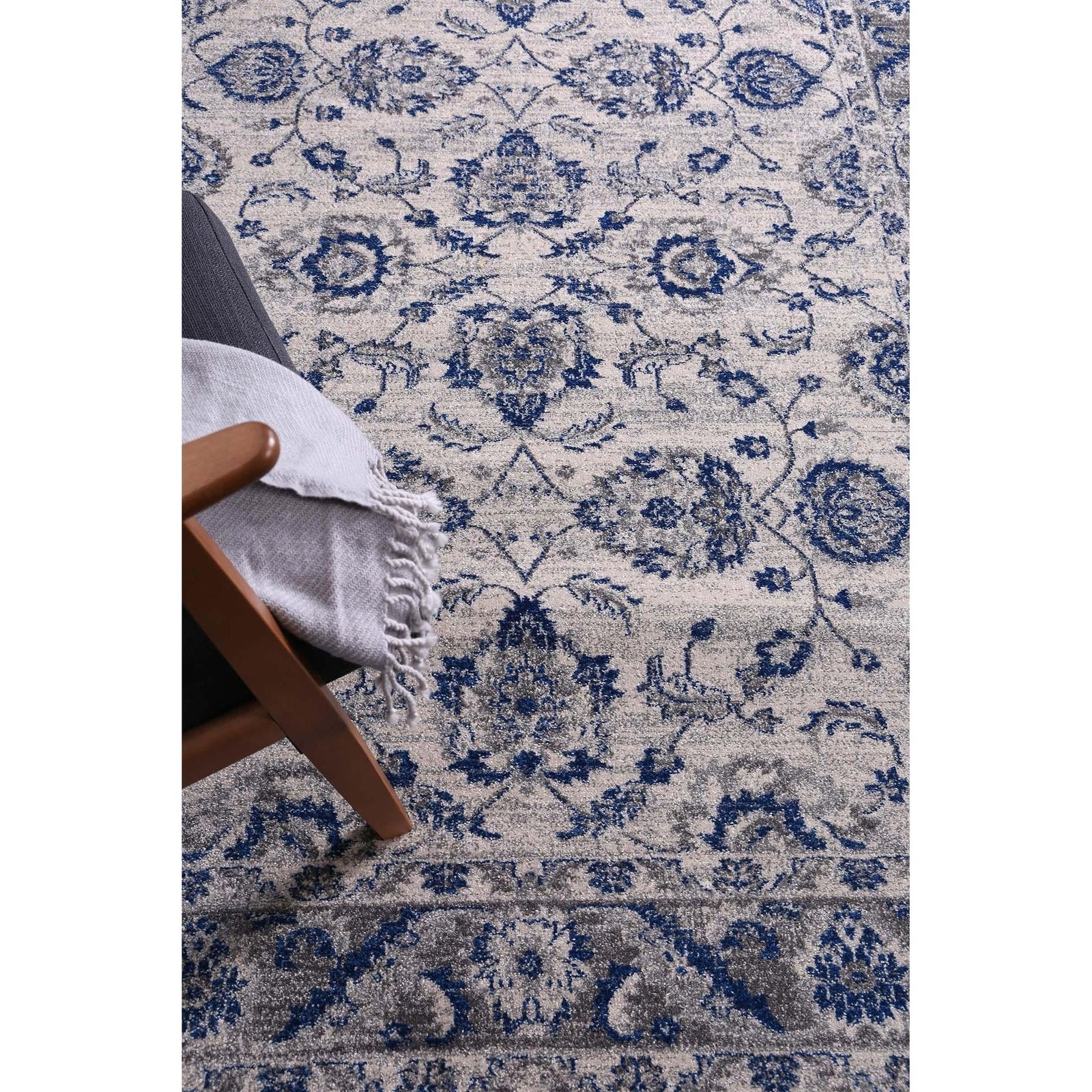delicate-cassandra-blue-ivory-rug 240x330