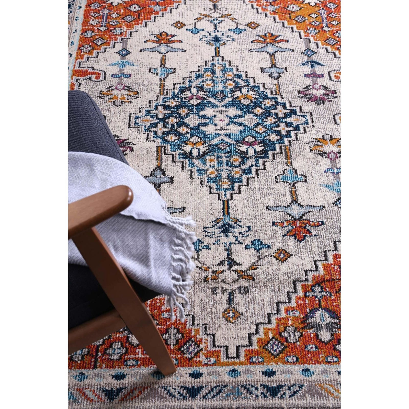 delicate-rebecca-multi-rug 300x400