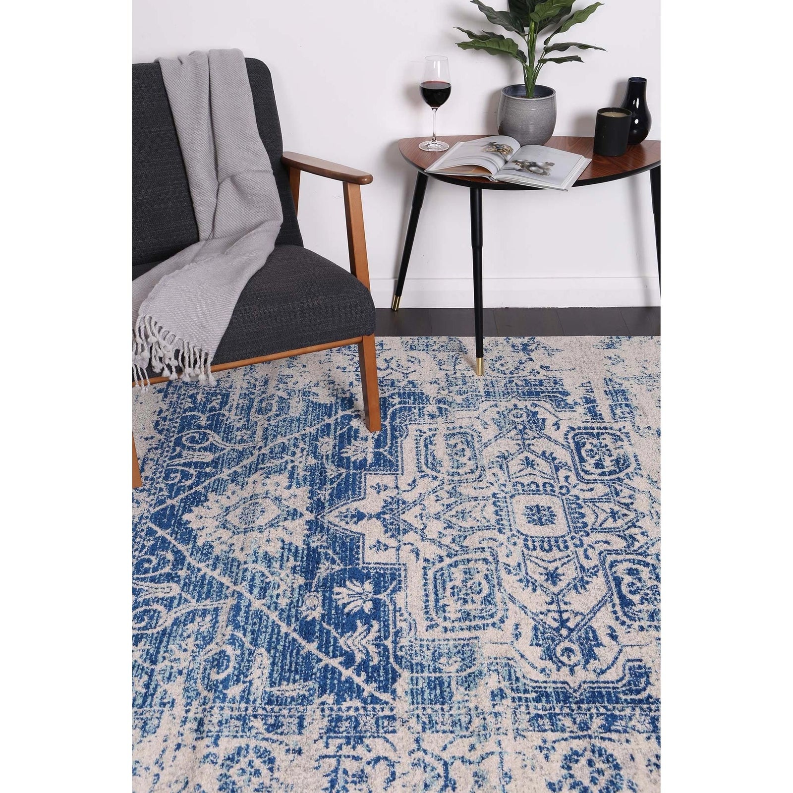 delicate-audrey-ivory-navy-rug 80x300