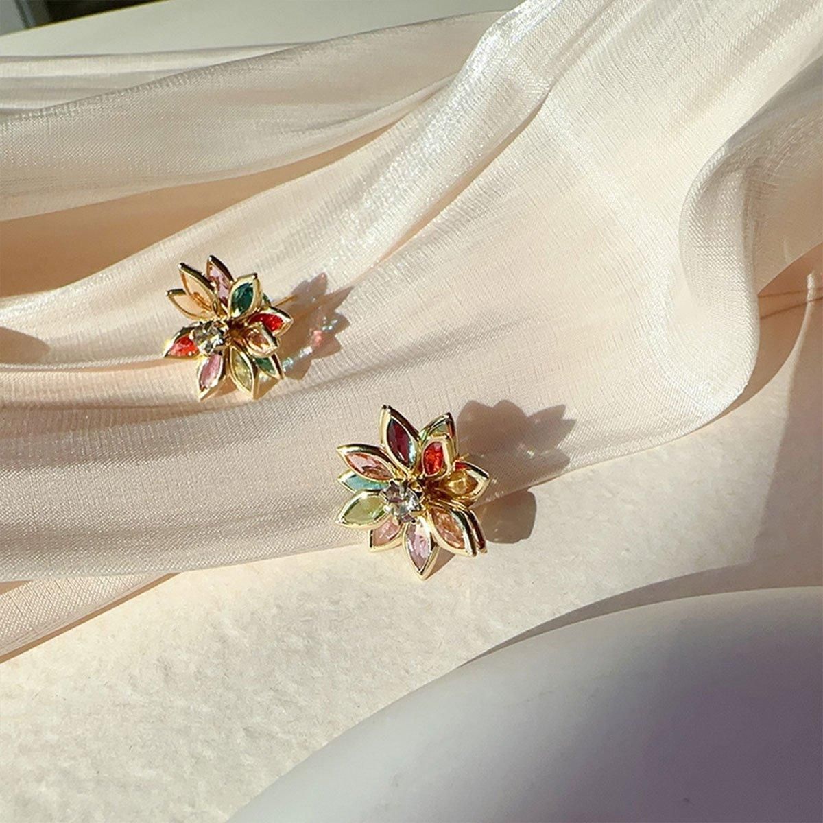 2-Piece Multicolour Lotus-Style Stud Earring Pair