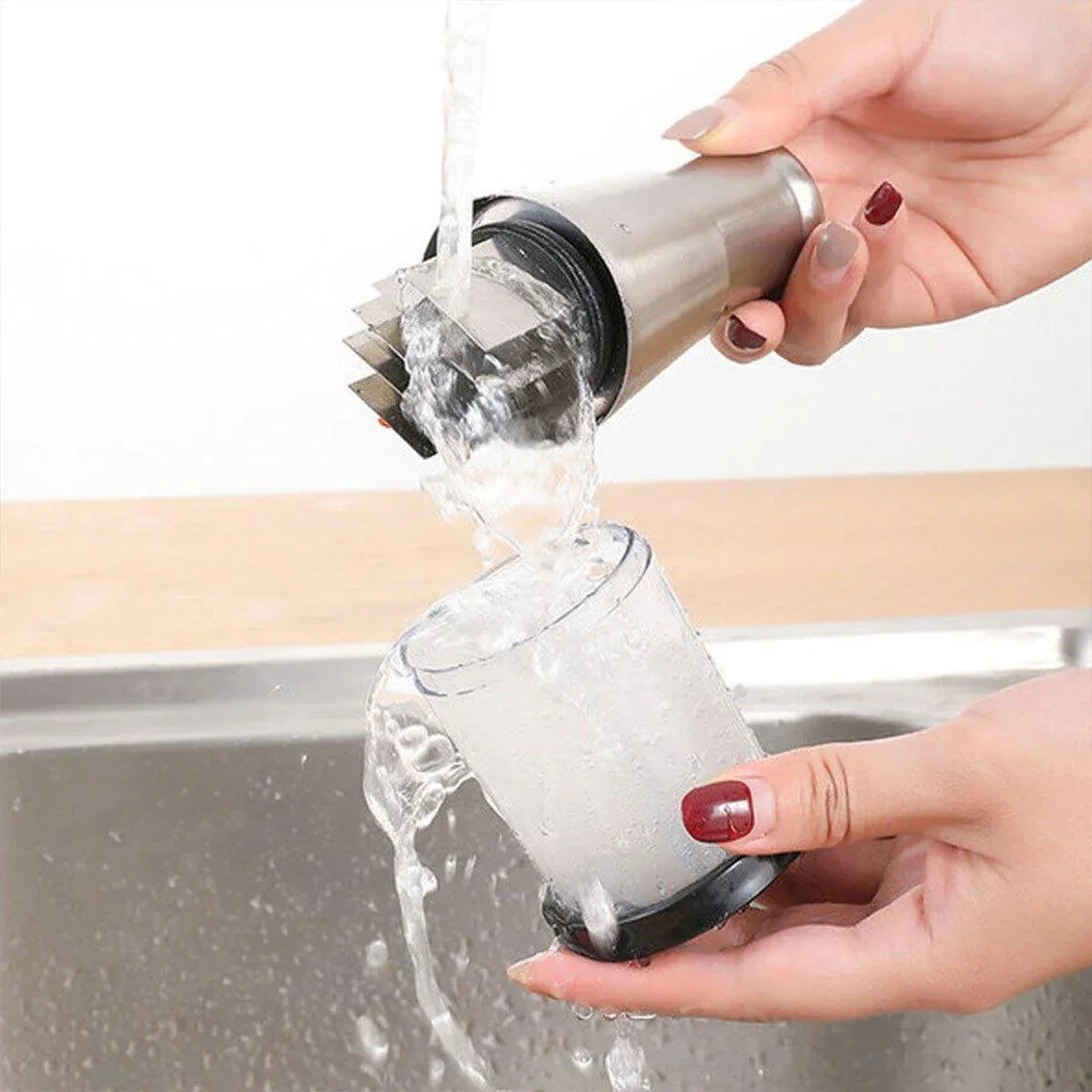 304 Stainless Steel Garlic Press Crusher Manual Garlic Mincer Kitchen Tool