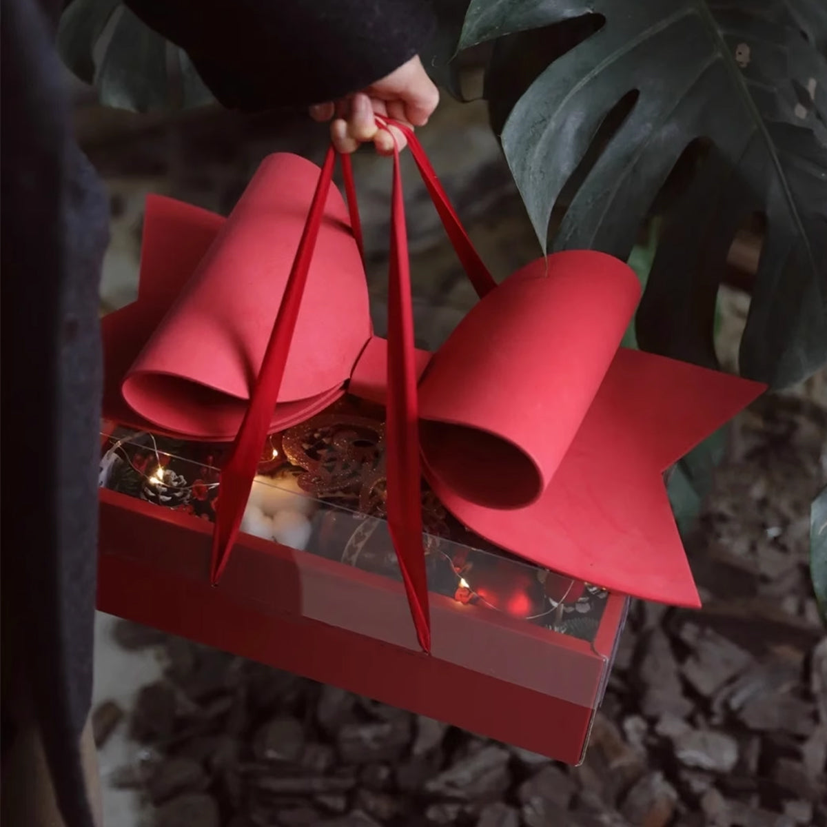 Clear Handheld Flower Gift Box Bow Fruit Flower Packaging Display Box Floral - Red