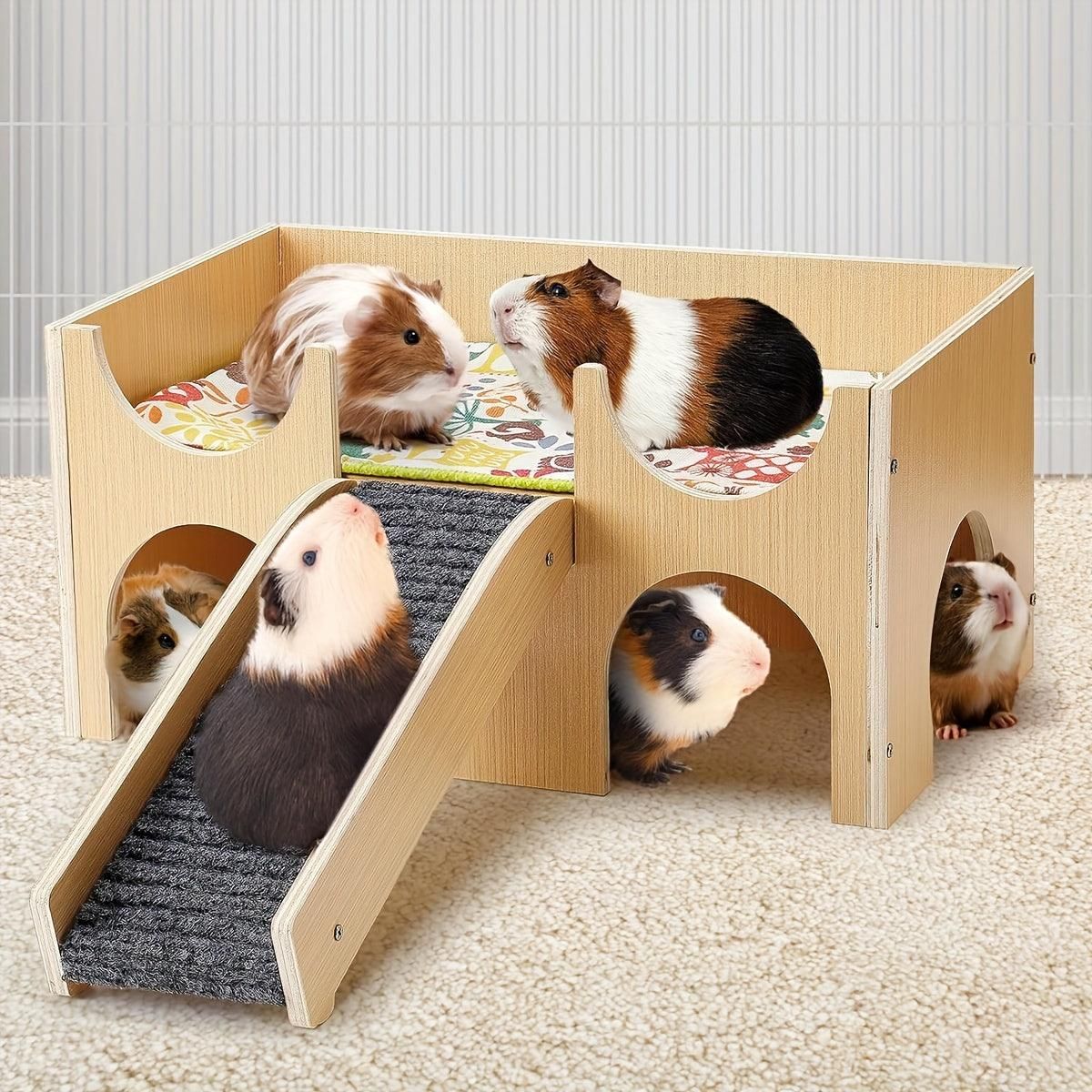 Natural-Finish Small Pet House with Ramp - 1 Piece