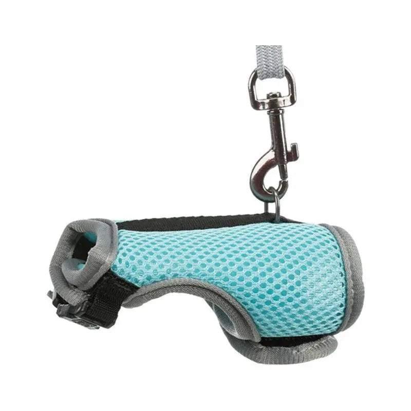 Small Animal Harness Guinea Pig Forret Hamster Rabbit Squirrel Vest Clothes Lead M Size - Rose Red