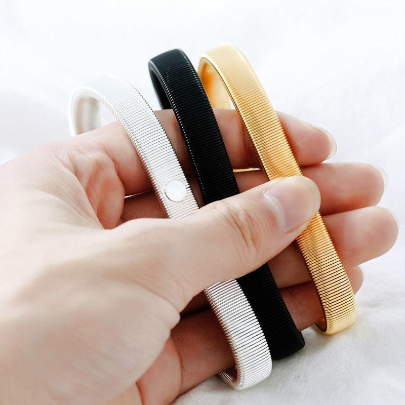 Unisex Anti-Slip Shirt Sleeve Holders Fashion Elastic Armbands Hold Ups Garter - Black