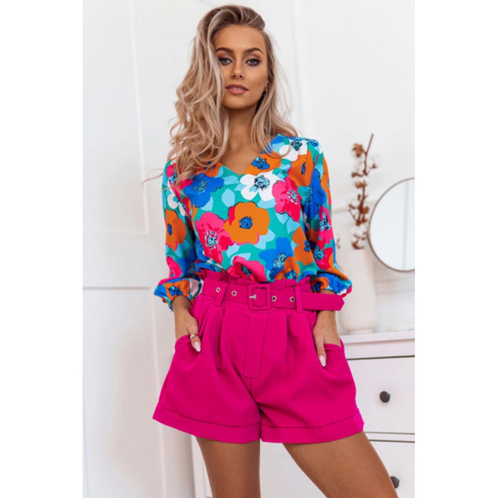 Azura Exchange Floral Print V Neck Blouse - S